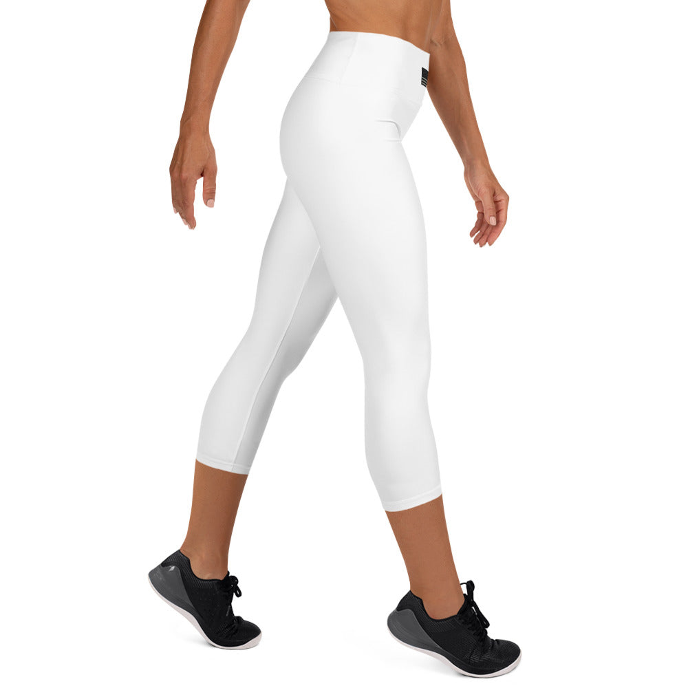 BNA LTD Yoga Capri Leggings