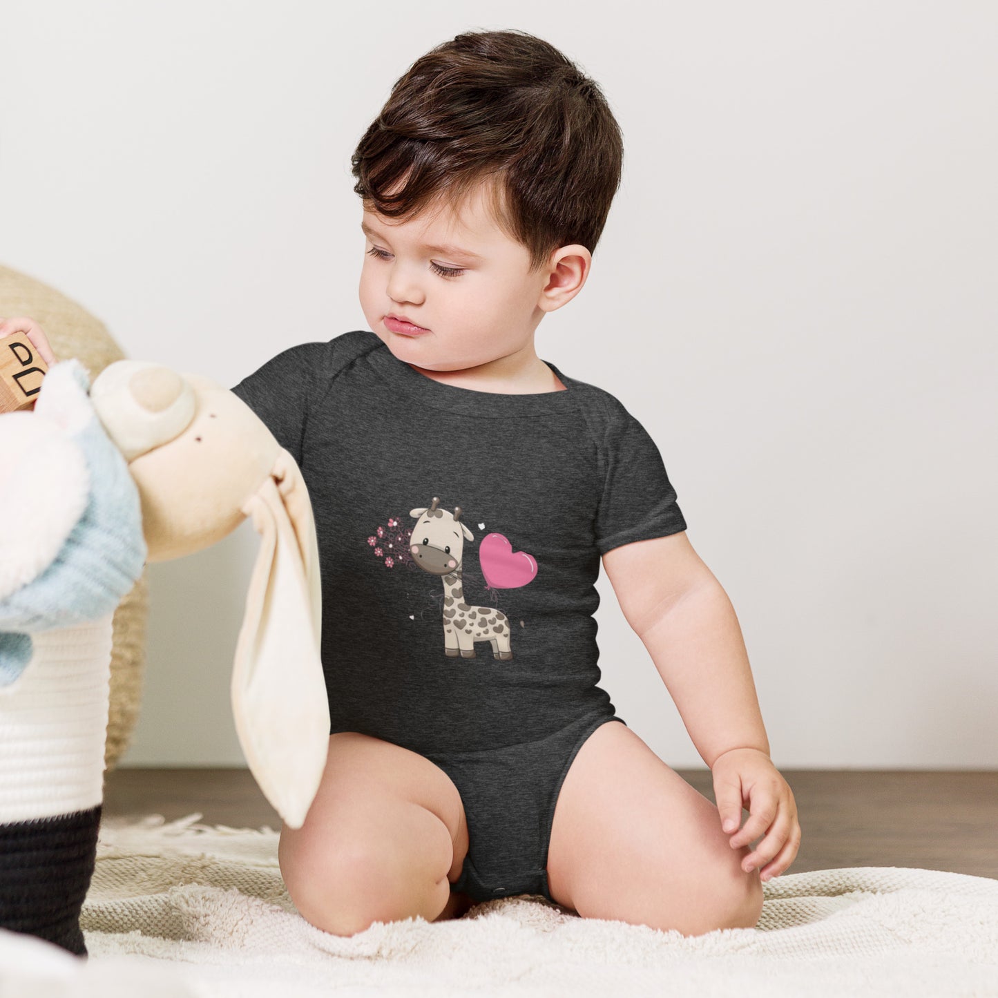 BNA LTD Baby short sleeve one piece (heart giraffe)